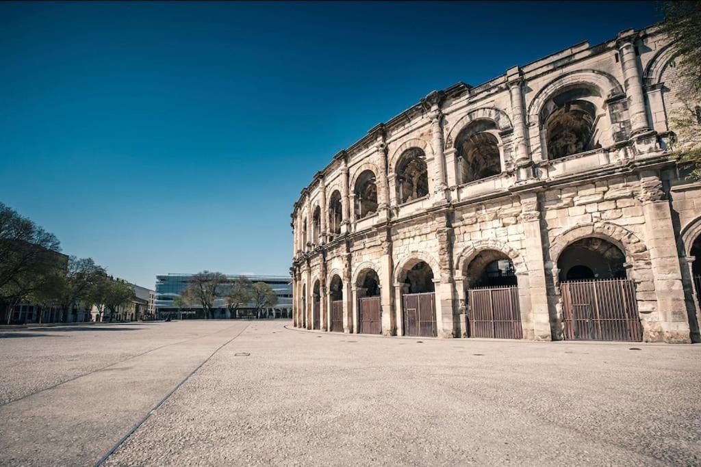 Le Petit Nid - Coeur De Ville - Clim Nîmes Kültér fotó